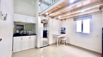 Phòng Gác Lửng Thoáng, Tiện Nghi Gần Coopmart Nhiêu Lộc