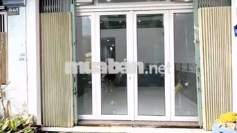 CC,Hàng hiếm , vị trí đẹp ngay chợ , gần  bv, trường học …hẻm xe tải
