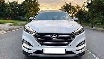 Hyundai Tucson 1.6 Turbo 2018 Trắng 10 vạn km