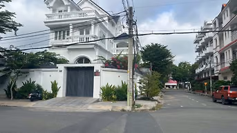 Nhà biệt thự 300m2 căn góc Khu Tên Lửa, Ngay Vành Đai Trong