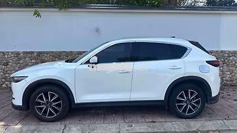 Mazda CX5 2018 2.5 cao cấp Trắng