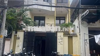 Cho thuê nhà nguyên căn mặt tiền đường số Tân Phong quận 7