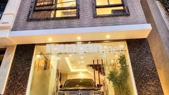 BÁN NHÀ PHỐ TỰU LIỆT, 40M2 4 TẦNG, Ô TÔ ĐỖ CỬA, VÀO NHÀ. HƠN 8 TỶ