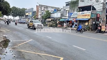 BÁN GẤP NHÀ BÀ ĐIỂM HÓC MÔN 100M2, NGANG HIẾM 6,2, 4PN, DỌN VÀO Ở NGAY