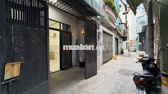 bán nhanh nhà  hẻm 5m Lạc Long quân, Tân Bình, 5x12, 2 tầng,giá 6.2 tỷ