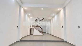 Cho Thuê Nguyên Căn Mặt Tiền Tô Ngọc Vân DT 4x30 1Trệt 1Lầu 3Pn 3Wc