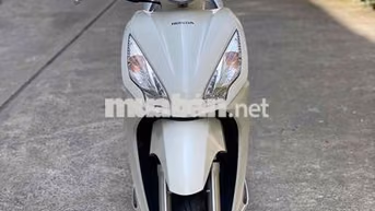 Honda Vision 2017 Trắng Bstp Chính Chủ Công Chứng