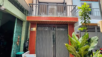 Nhà 1/ - Vị Trí Vàng Đ.Âu Cơ Q11- Hẻm rộng sát MT