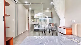 CHDV PN TÁCH BẾP NỘI THẤT ĐẦY ĐỦ XÂY MỚI BAN CÔNG LẤY ÁNH SÁNG TRỜI