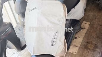 Piaggio Vespa Xe tay ga màu Đen