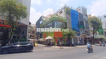 Căn Góc 40 Tôn Thất Tùng, Q1. Dt: 5x20m , Kc: trệt lửng 1 lầu st
