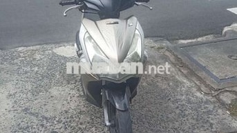 Honda Air Blade đầu bò còn tinh là còn xe