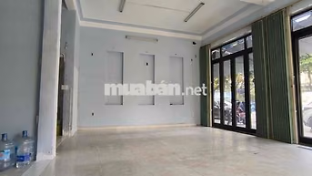 Mặt Tiền Đường Nguyễn Đức Trung gần ngã4 Điện Biên Phủ