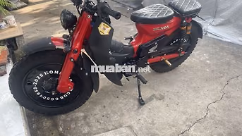 Honda Cub độ Cafe Racer Đỏ