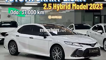 🚘 Toyota Camry 2.5 Hybrid 2022 Trắng Ngọc Trai