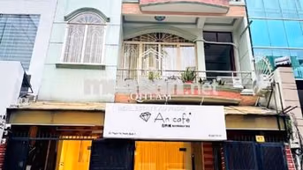 Nali -Spa MT Thạch Thị Thanh, Q1. Dt: 7x15m, Kc: trệt 3 lầu. Gía: 55tr