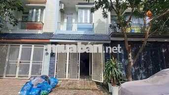 Cho Thuê Nhà 2 lầu trệt Đông Hòa, Dĩ An