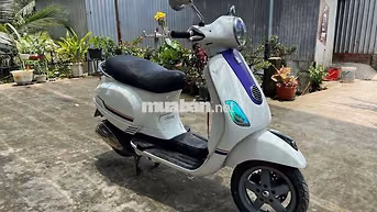 Piaggio Vespa LX 125 Trắng 14000 km
