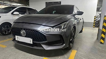 MG MG 5 Luxury 2024 Xám 19.000 km full hãng