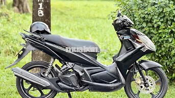 Novo Máy Siêu Chất Chạy Cực Nhẹ.Dàn Áo Liền Lạc