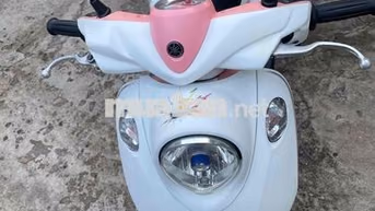 Yamaha Classico Trắng hồng Tự động