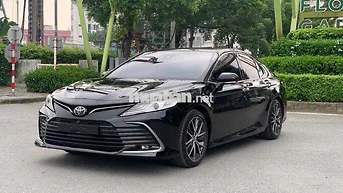 Toyota Camry 2.5Q 2023 60.000 km Đen