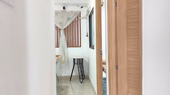 Nhà bán gần hẻm xe hơi đậu đường Hòa Hưng.6,9mx8m.2 tầng(3PN).Giá 6 tỷ