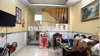 Nhà đường Bình Trị Đông [4x12, 2 lầu, 2pn, 2toilet]