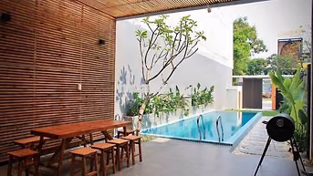 VILLA HỒ BƠI SIÊU ĐẸP 6PN KHU GẦN BIỂN HỒ XUÂN HƯƠNG
