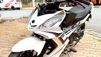 Yamaha Exciter 5P71 Trắng Nguyên zin 2010