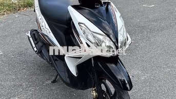 Yamaha Luvias Đen, trắng, đỏ