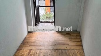 CHO THUÊ NHÀ NHỎ NGUYÊN CĂN - 1 TRỆT - 1 GÁC - 1WC - BAN CÔNG