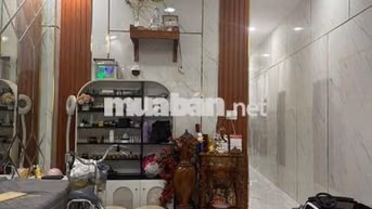 Cho Thuê Nhà 4PN 4x25m Mặt Tiền Hẻm Xe Hơi Huỳnh Tấn Phát Quận 7