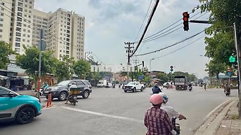🏡 NHÀ 2 TẦNG CÁCH 50M RA MẶT TIỀN TL43 , HẺM Ô TÔ , GÍA 2,4 T
