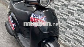 Cần bán xe Vespa 50cc 2023  . 9 chủ