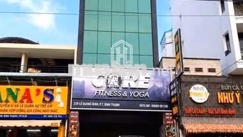 Nguyên căn MT 239 Lê Quang Định, BT. Dt: 6x35m, Kc: Trệt lửng 4 lầu