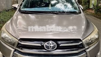 Toyota Innova 2016 Số sàn 8 chỗ Nâu
