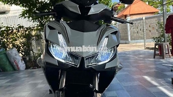 Honda Winner X V3 2022 Trắng đen Côn tay