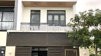 CHO THUÊ NHÀ NGUYÊN CĂN FULL NỘI THẤT KĐT MỸ GIA GIÁ 27 TRIỆU/THÁNG