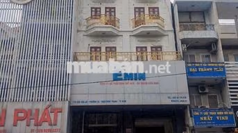 Cho thuê tòa nhà MT Chu Văn An Bình Thạnh, 8x20m, hầm trệt 5 lầu