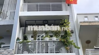 Nhà chính chủ mặt tiền Q8, gần Chợ Phạm Thế Hiển