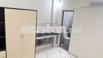Q6 TRỐNG SẴN ĐANG CHO THUÊ GIÁ TỐT NHÀ CÓ THANG MÁY