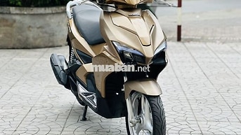 Honda Airblade 125 2018 Vàng đồng máy zin chất đẹp