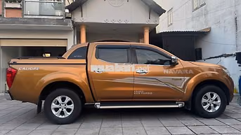 Nissan Navara 2018 Tự động Nâu