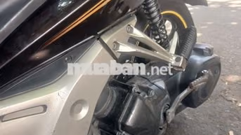 Yamaha Novo 4 Đen