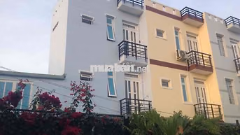 CHO THUÊ NHÀ VỊ TRÍ THUẬN LỢI YÊN TĨNH Ô TÔ TẬN NHÀ