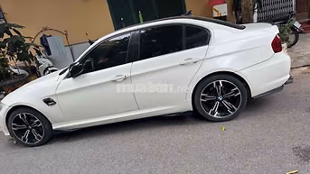 BMW 325i Trắng Đức 5 chỗ