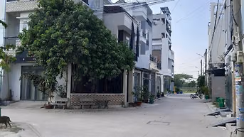 Chủ kẹt tiền cần bán gấp lô đất đẹp, đường 8m ngay công viên lớn 150ha