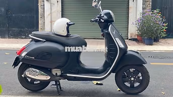 Vespa GTS 125ie 2010 chính chủ biển SG dọn đẹp