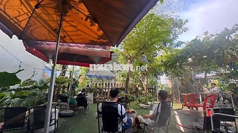 cần sang quán coffee ngay cầu Rạch Đĩa